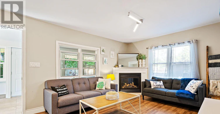 46 Belfast Road S, Fort Erie, ON, L0S 1B0 - 6