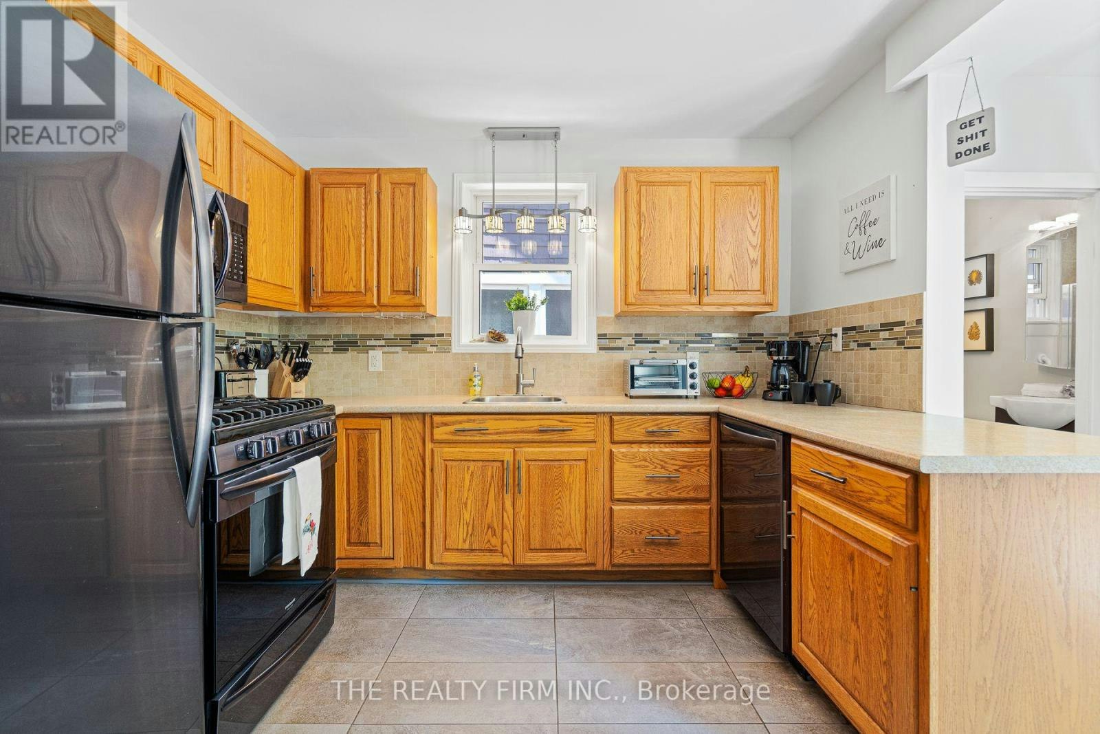 46 Belfast Road S, Fort Erie, ON, L0S 1B0 - 10