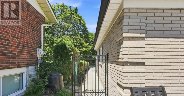 6 Royal Oak Drive, St. Catharines, ON, L2N 4B6 - 33