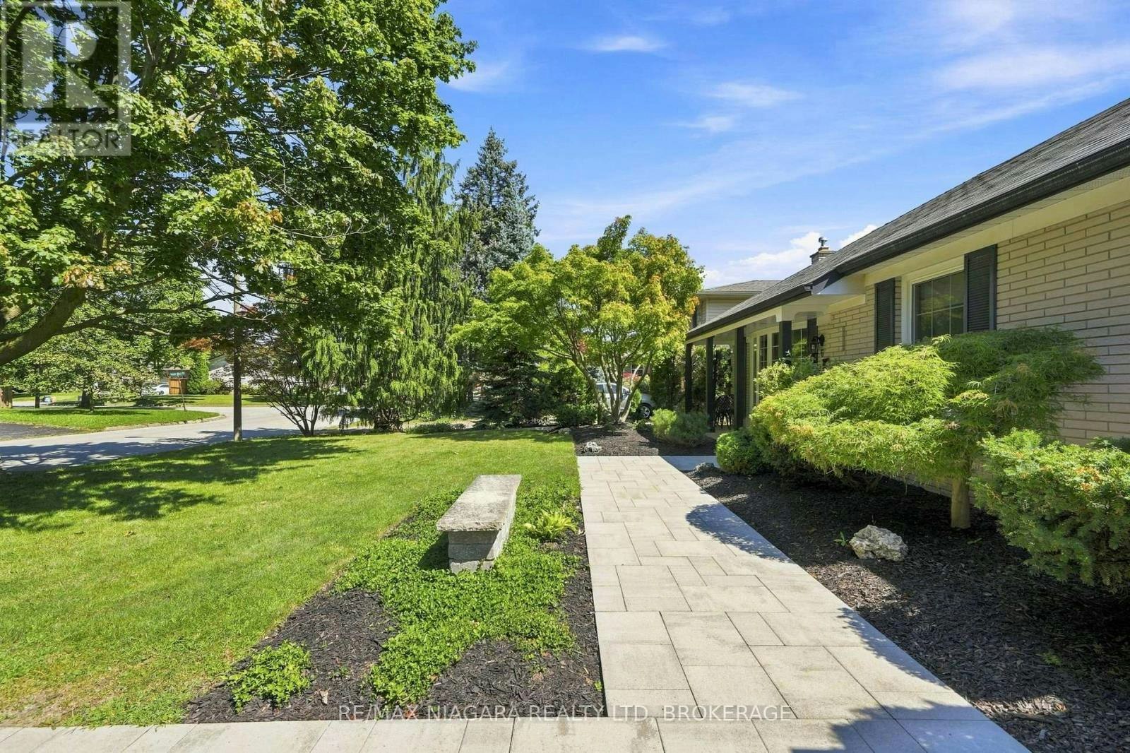 6 Royal Oak Drive, St. Catharines, ON, L2N 4B6 - 32