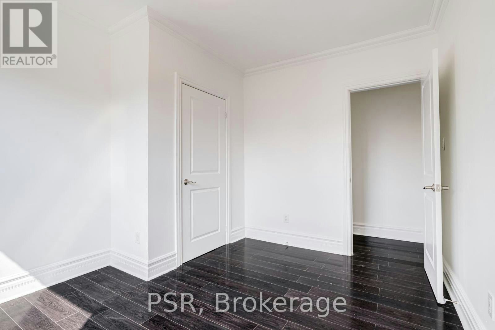 4-2 Craighurst Avenue, Toronto, ON, M4R 1J8 - 13