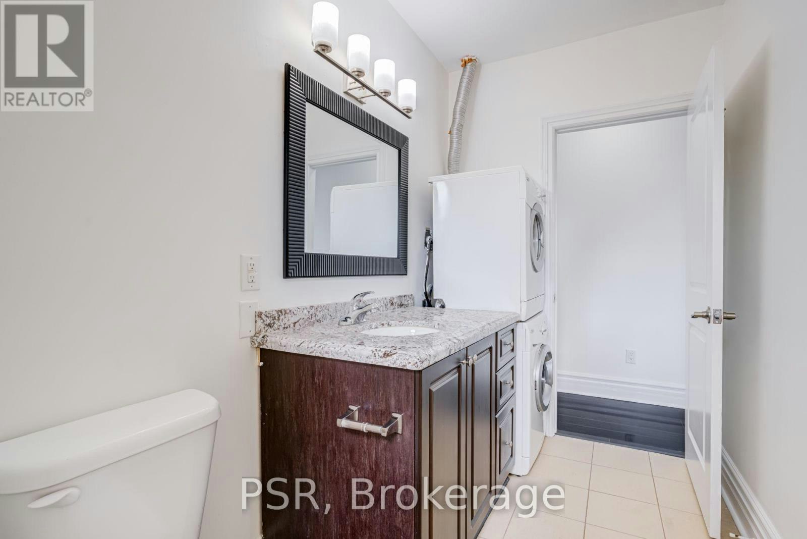 4-2 Craighurst Avenue, Toronto, ON, M4R 1J8 - 17