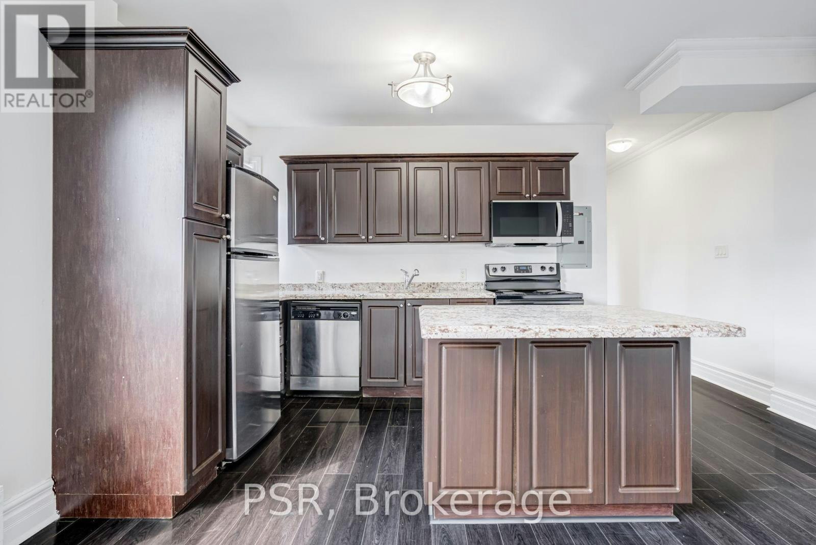 4-2 Craighurst Avenue, Toronto, ON, M4R 1J8 - 3