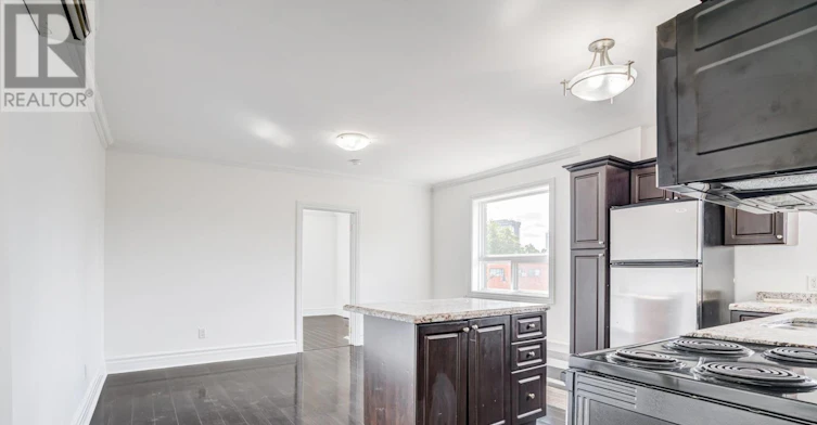 4-2 Craighurst Avenue, Toronto, ON, M4R 1J8 - 5