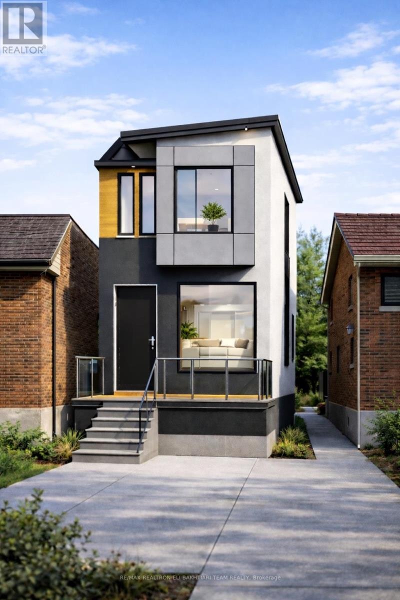 233 Robina Avenue, Toronto, ON, M6C 3Y9
