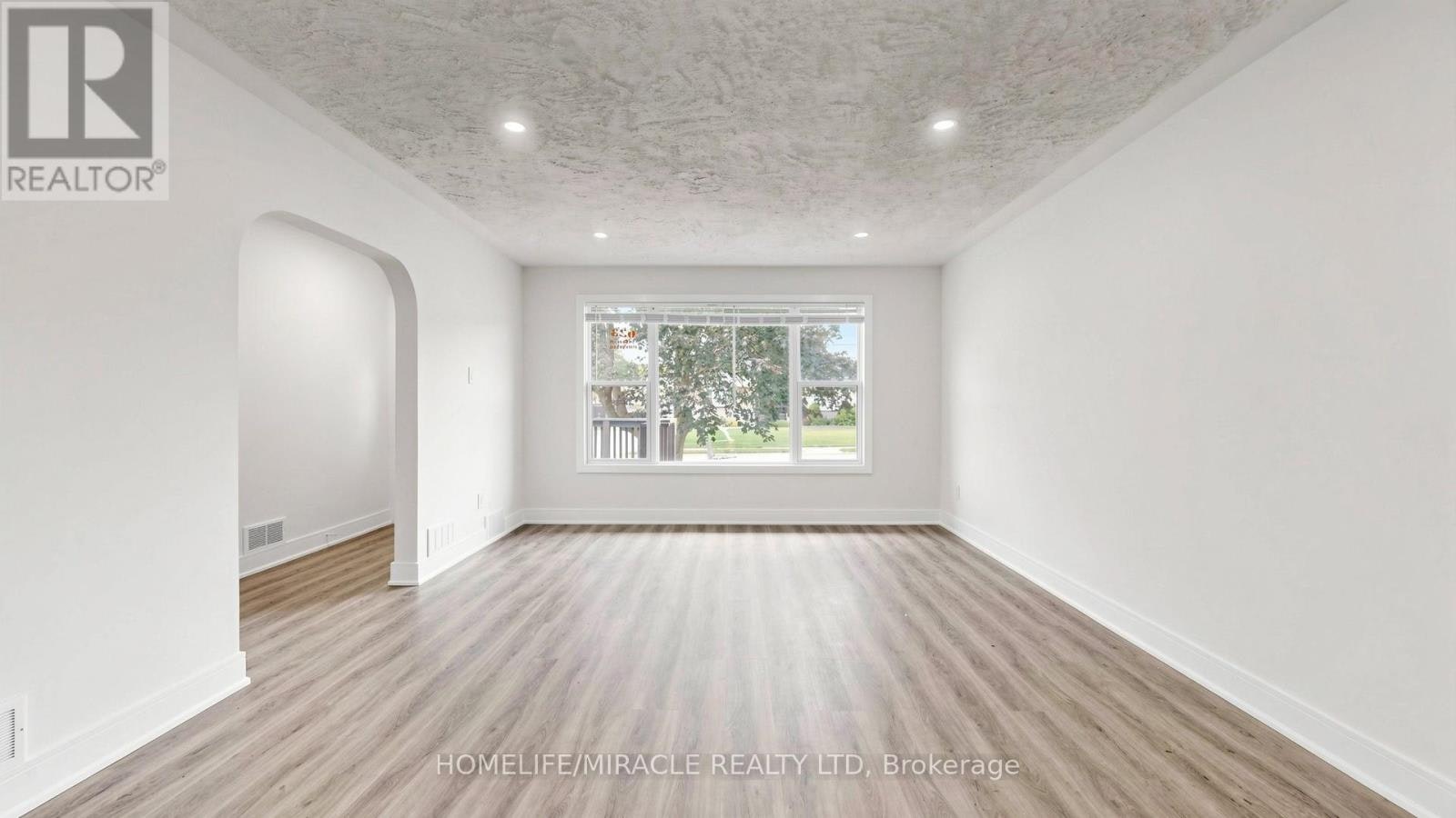 623 Olive Avenue, Oshawa, ON, L1H 2R8 - 8