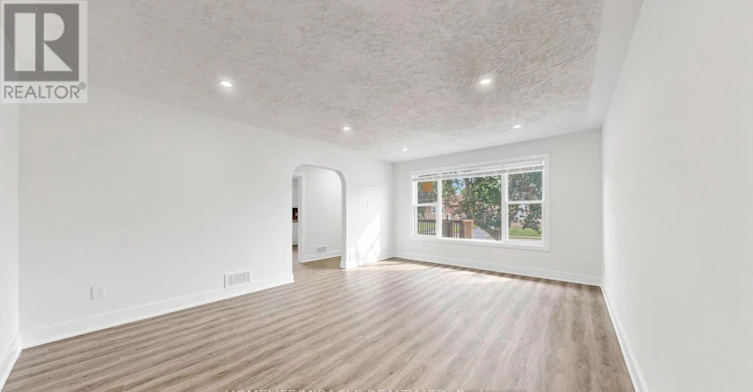 623 Olive Avenue, Oshawa, ON, L1H 2R8 - 6