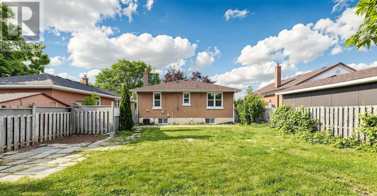 623 Olive Avenue, Oshawa, ON, L1H 2R8 - 49