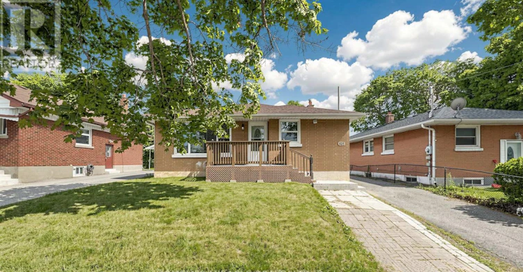 623 Olive Avenue, Oshawa, ON, L1H 2R8 - 2