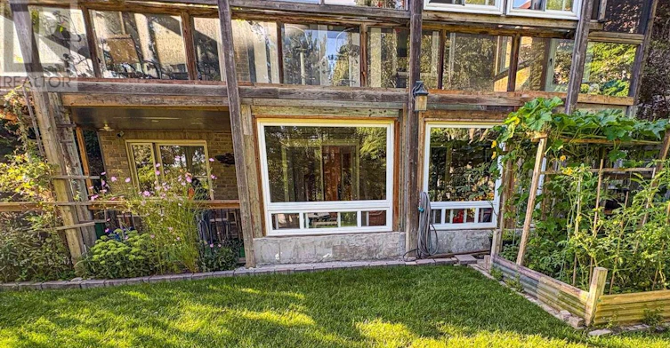 17 Breda Court, Richmond Hill, ON, L4C 6E1