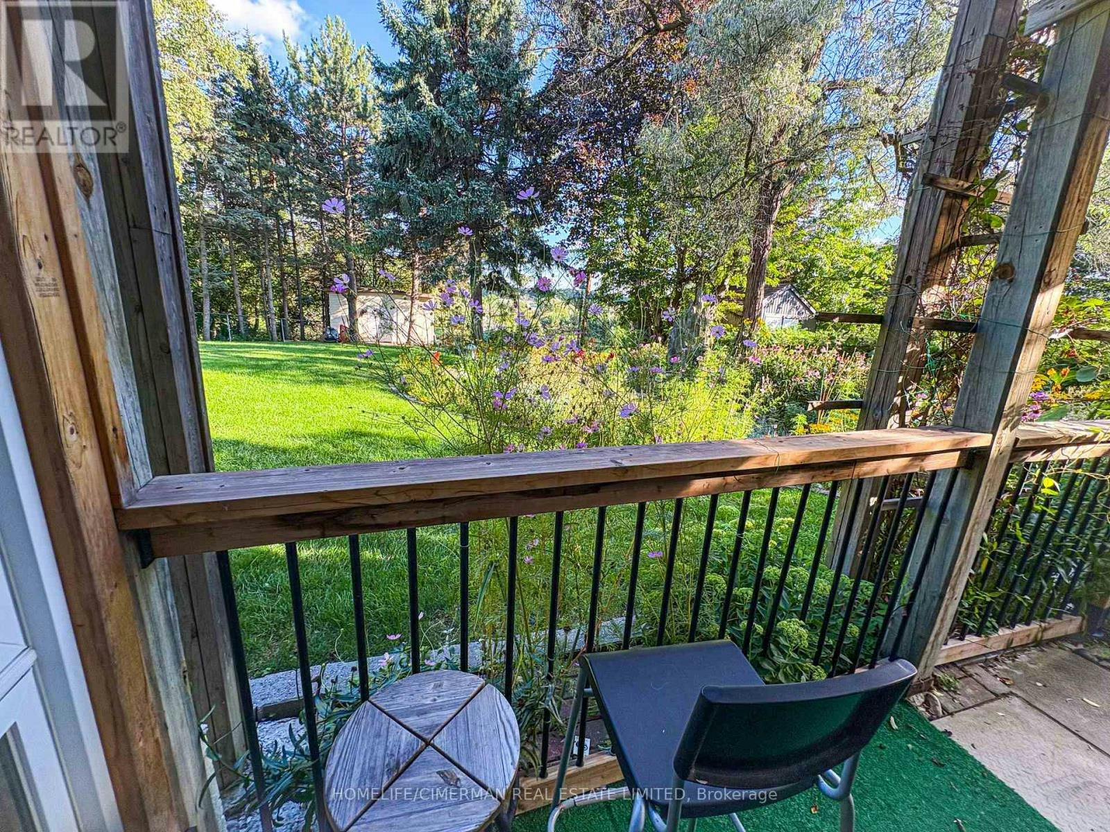 17 Breda Court, Richmond Hill, ON, L4C 6E1 - 23