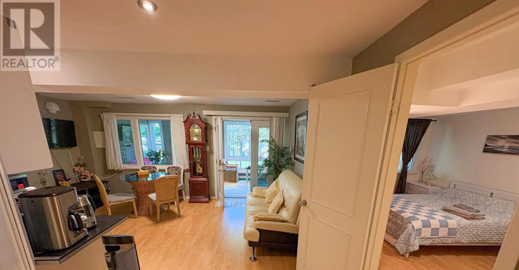 17 Breda Court, Richmond Hill, ON, L4C 6E1 - 4