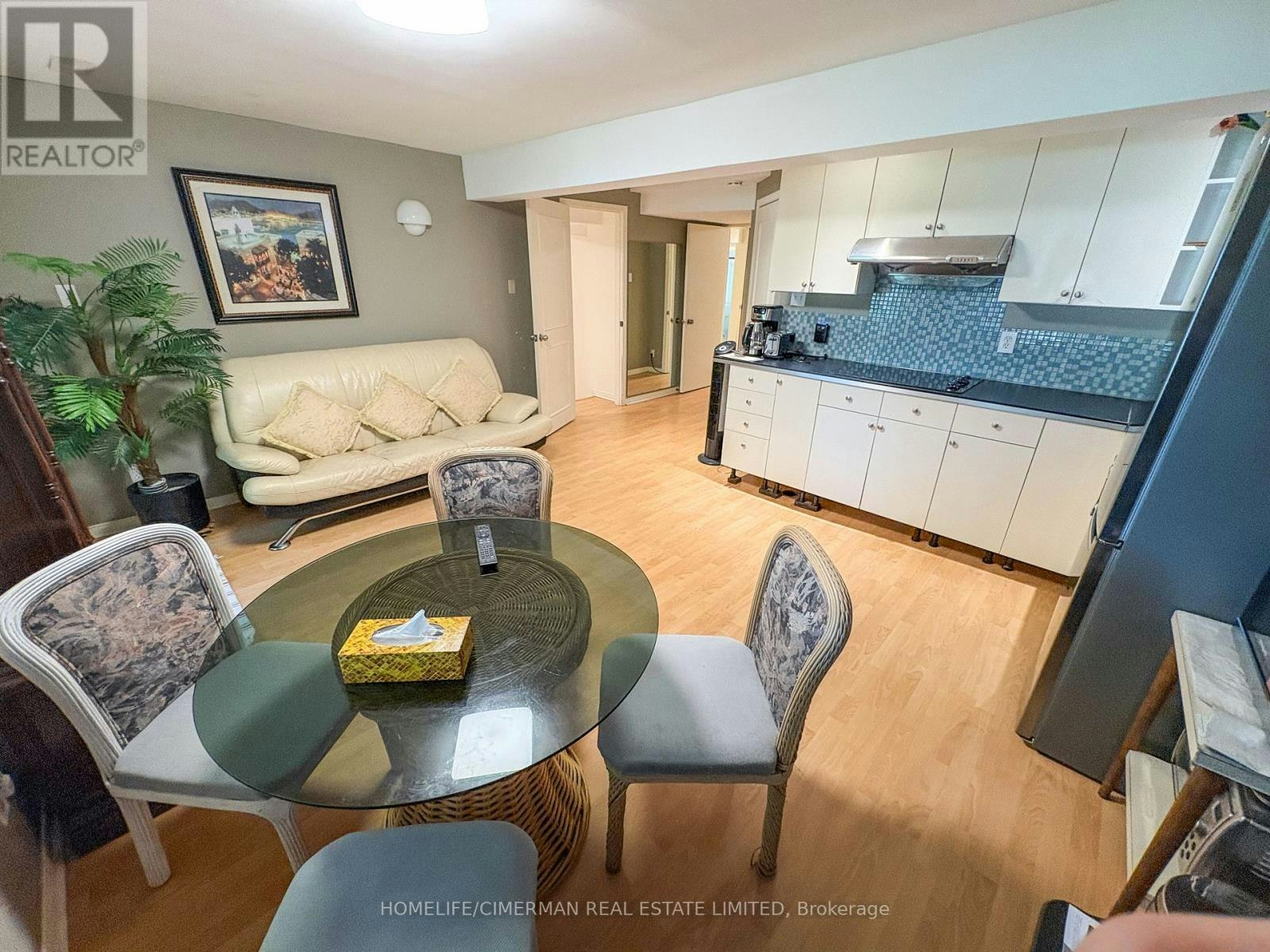 17 Breda Court, Richmond Hill, ON, L4C 6E1 - 9