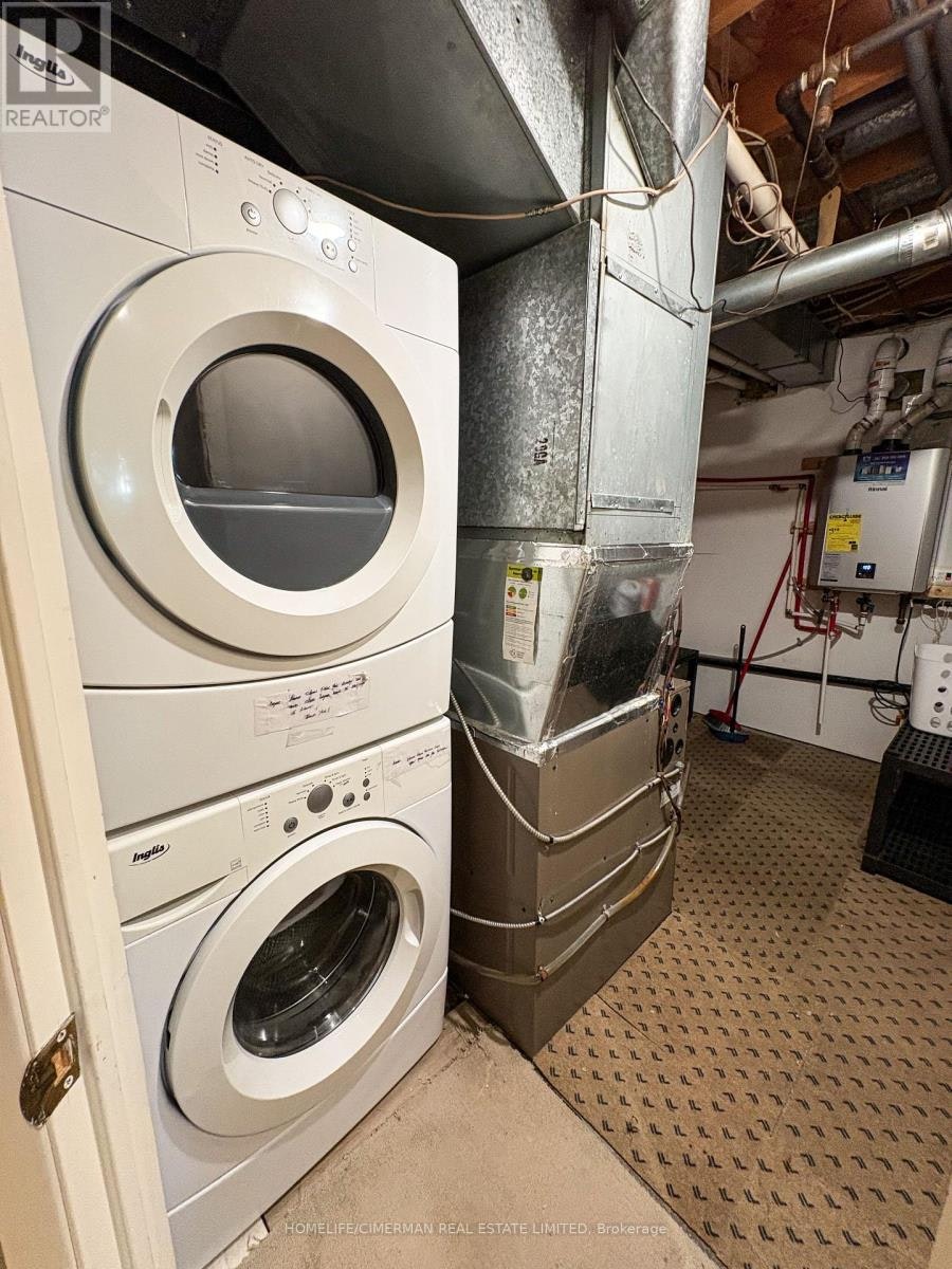17 Breda Court, Richmond Hill, ON, L4C 6E1 - 21