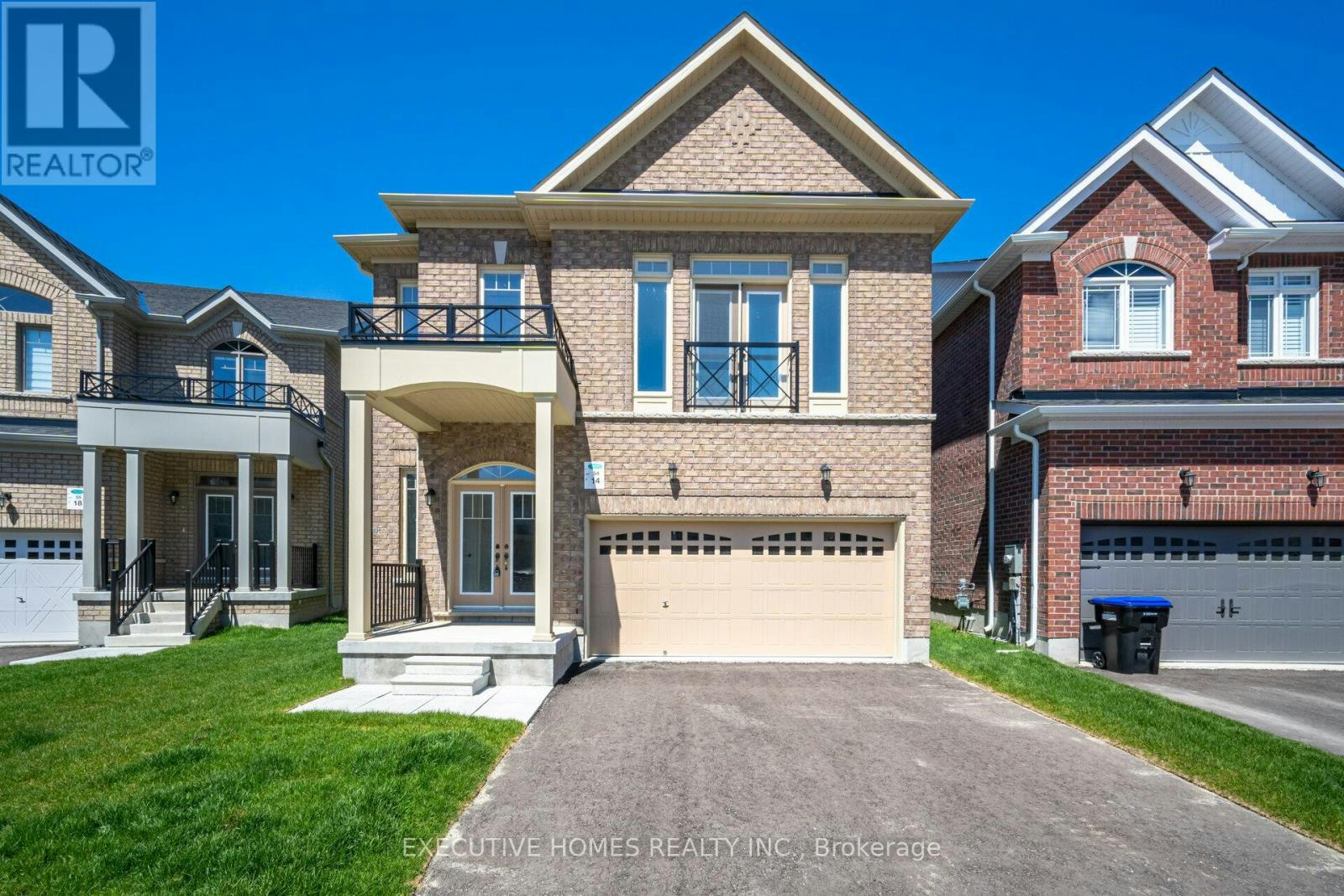 14 Mac Campbell Way, Bradford West Gwillimbury, ON, L3Z 4M7