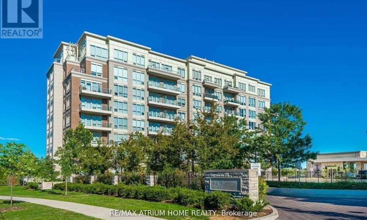 711-15 Stollery Pond Crescent