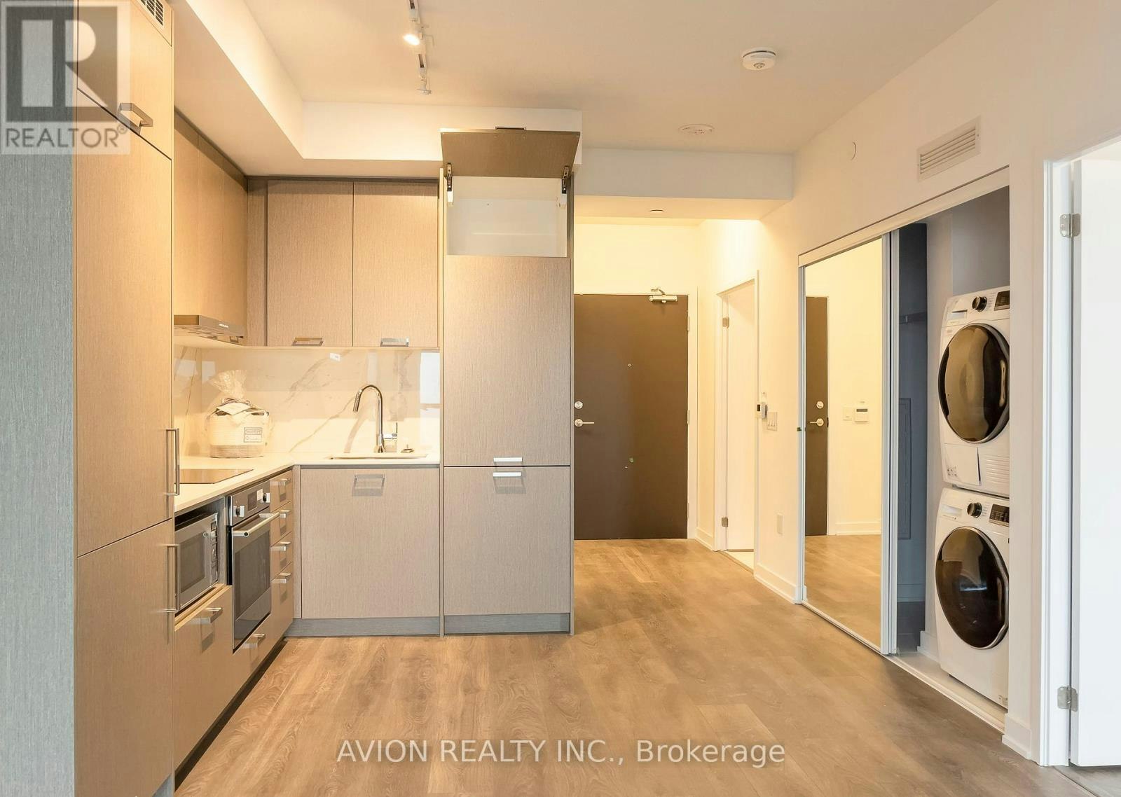 1716-10 Honeycrisp Crescent, Vaughan, ON, L4K 5Z8 - 12