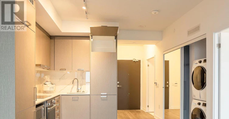 1716-10 Honeycrisp Crescent, Vaughan, ON, L4K 5Z8 - 12
