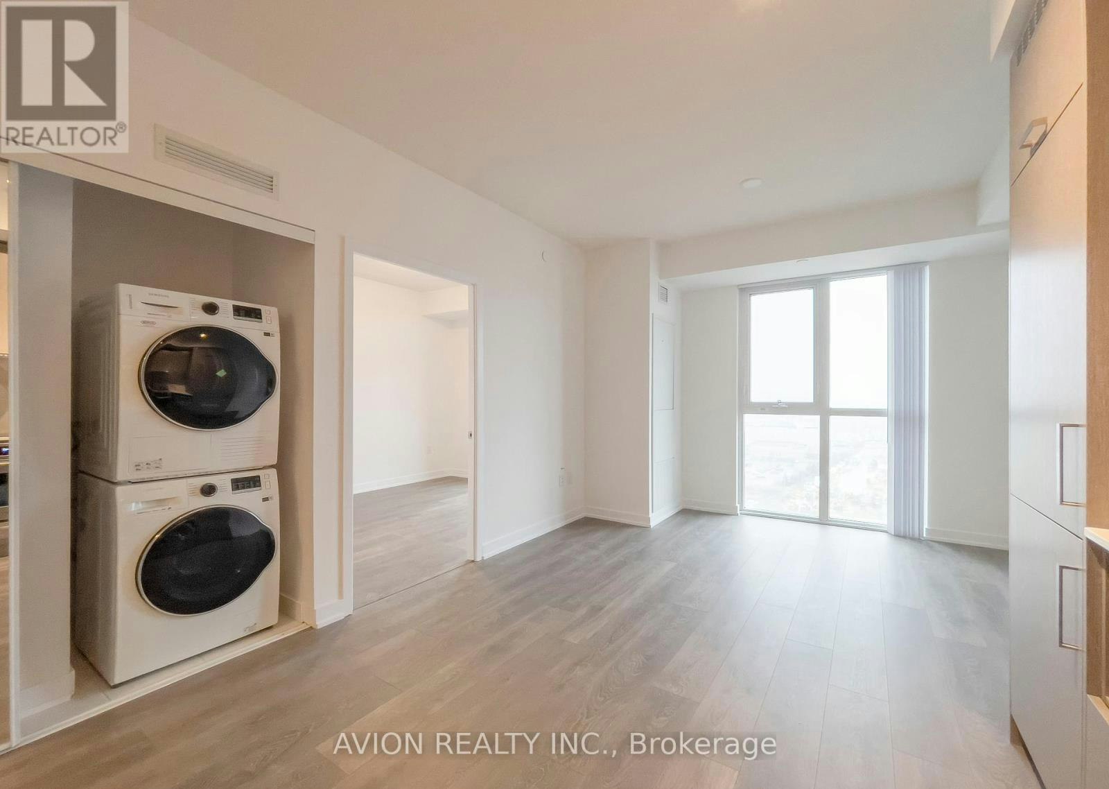 1716-10 Honeycrisp Crescent, Vaughan, ON, L4K 5Z8 - 16
