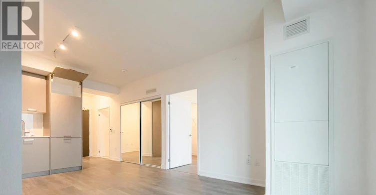 1716-10 Honeycrisp Crescent, Vaughan, ON, L4K 5Z8 - 19