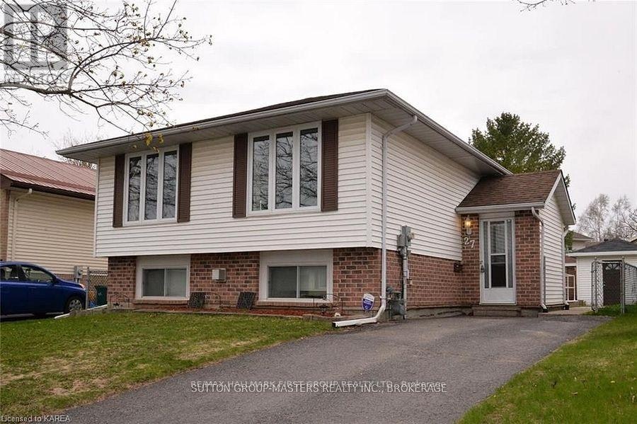 27 Dauphin Avenue, Kingston, ON, K7K 6B2