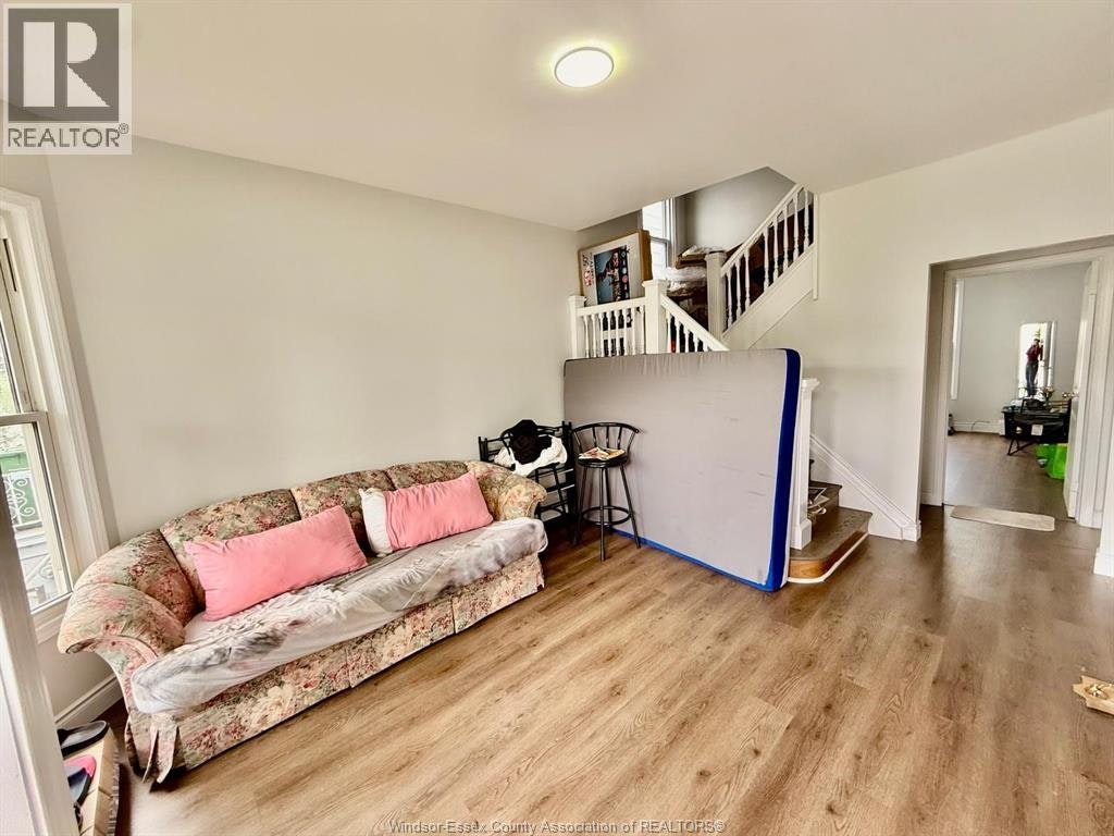 722 Dougall Avenue, Windsor, ON, N9A 4P8 - 2