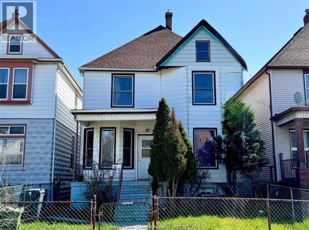 722 Dougall Avenue, Windsor, ON, N9A 4P8
