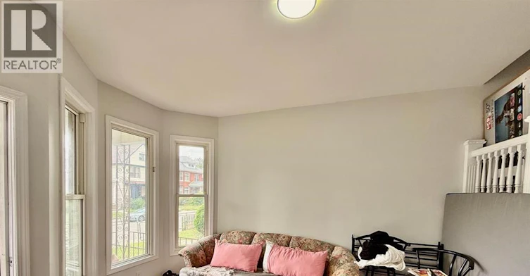 722 Dougall Avenue, Windsor, ON, N9A 4P8 - 3