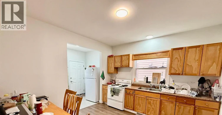 722 Dougall Avenue, Windsor, ON, N9A 4P8 - 6