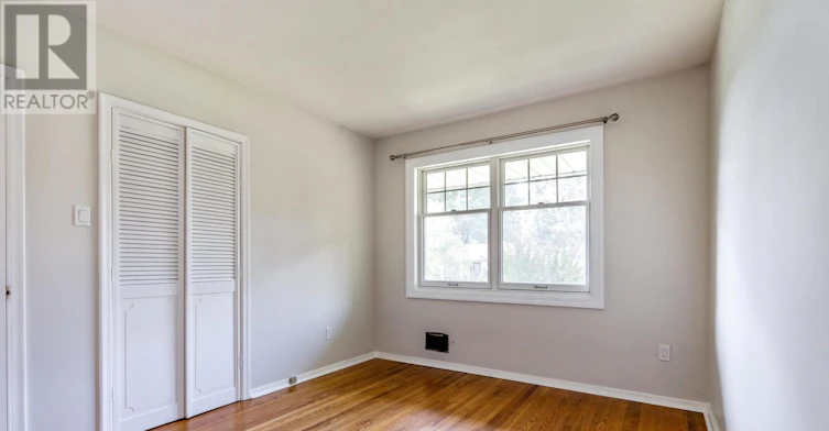 MAIN-1497 Park Royale Boulevard, Mississauga, ON, L5E 2Y8 - 7