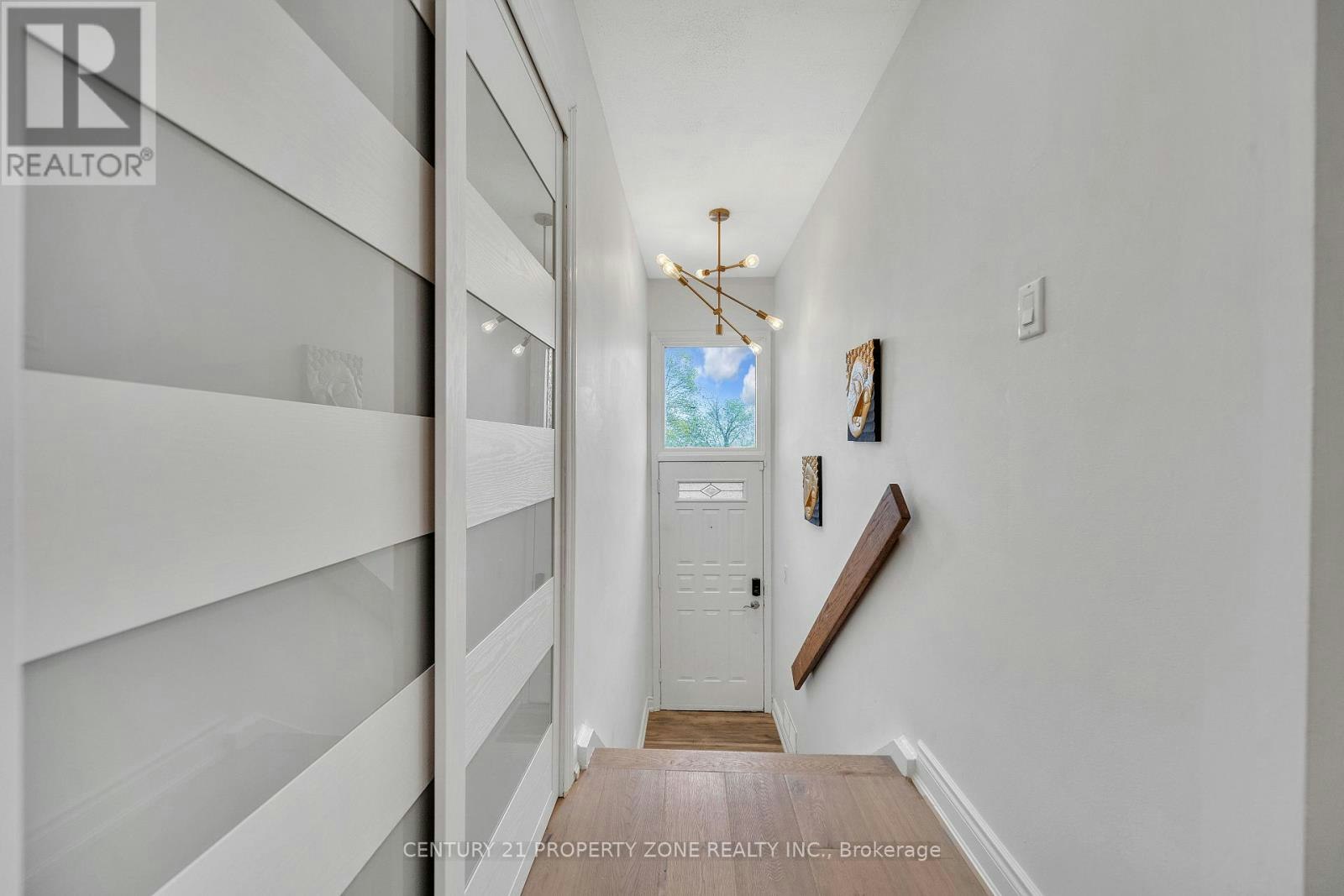 122 Vista Boulevard, Mississauga, ON, L5M 1V9 - 5