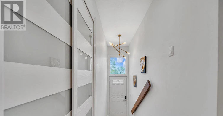 122 Vista Boulevard, Mississauga, ON, L5M 1V9 - 5