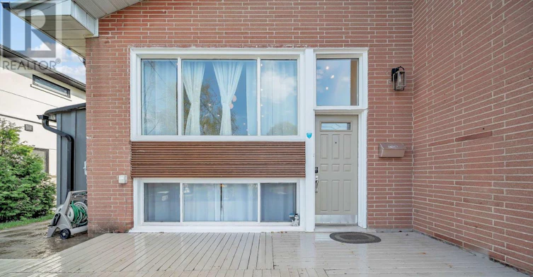 122 Vista Boulevard, Mississauga, ON, L5M 1V9 - 4