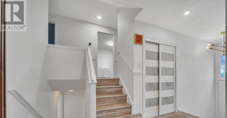 122 Vista Boulevard, Mississauga, ON, L5M 1V9 - 6