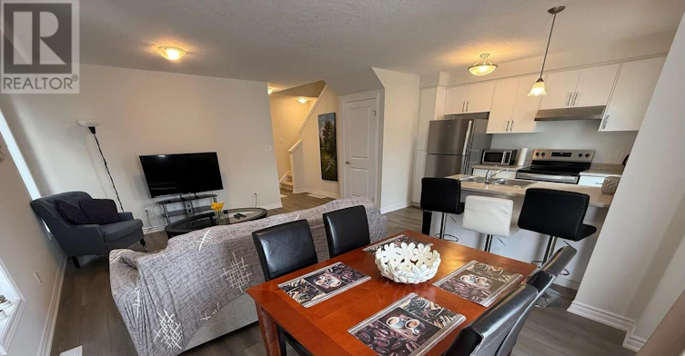 UPPER-217 Benninger Drive, Kitchener, ON, N2E 0K1 - 17