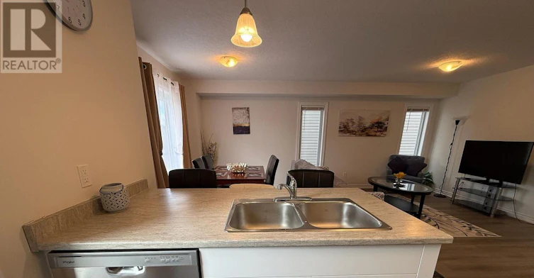 UPPER-217 Benninger Drive, Kitchener, ON, N2E 0K1 - 9