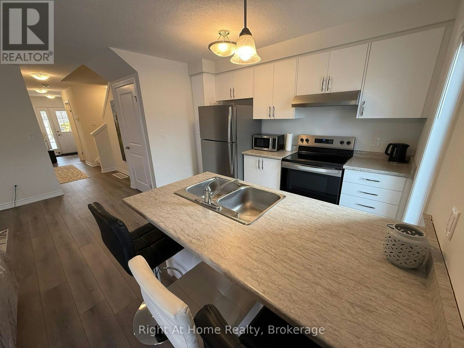 UPPER-217 Benninger Drive, Kitchener, ON, N2E 0K1 - 10