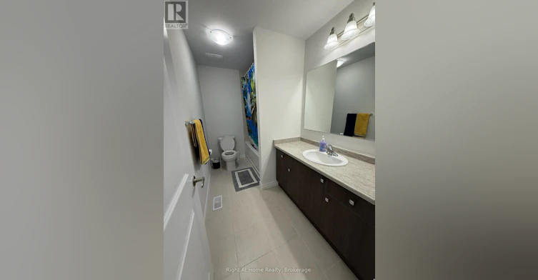 UPPER-217 Benninger Drive, Kitchener, ON, N2E 0K1 - 23
