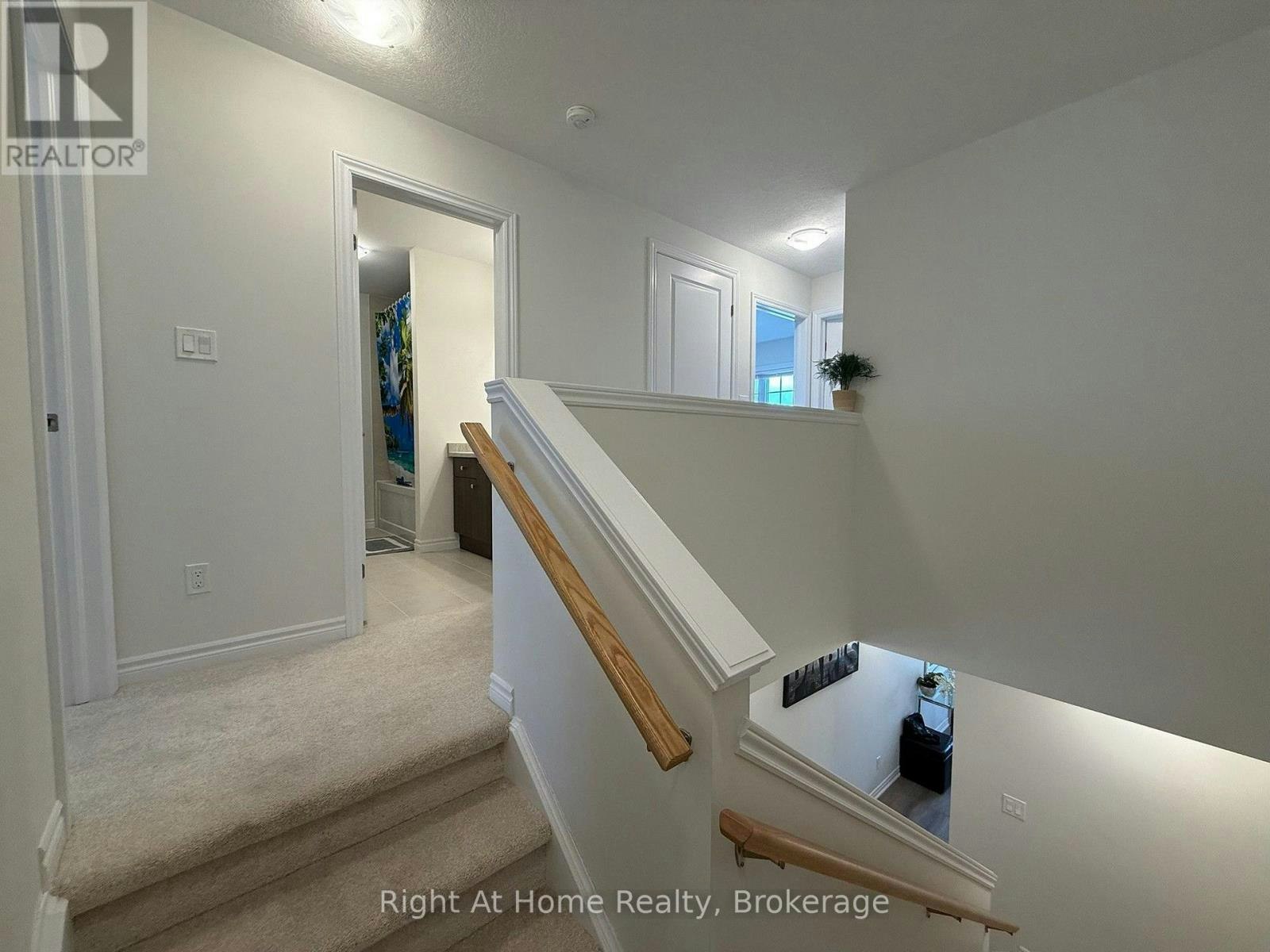UPPER-217 Benninger Drive, Kitchener, ON, N2E 0K1 - 38