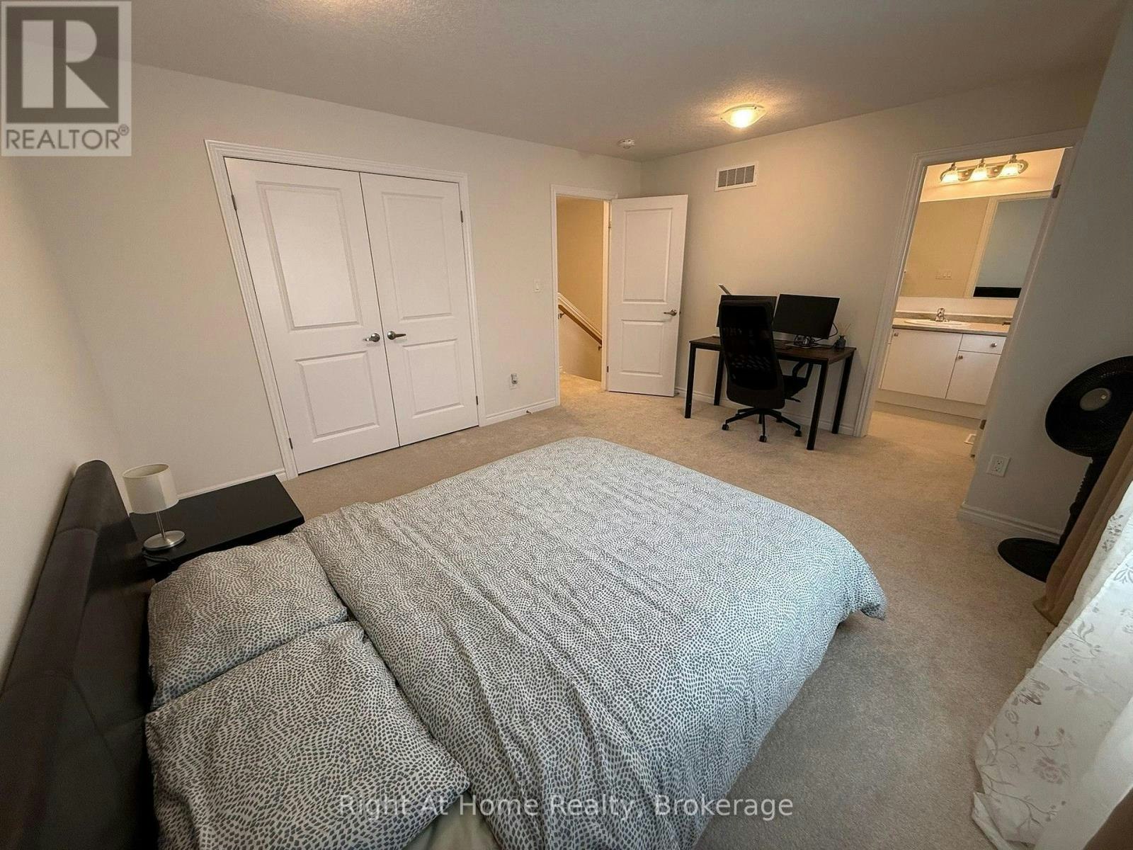 UPPER-217 Benninger Drive, Kitchener, ON, N2E 0K1 - 13