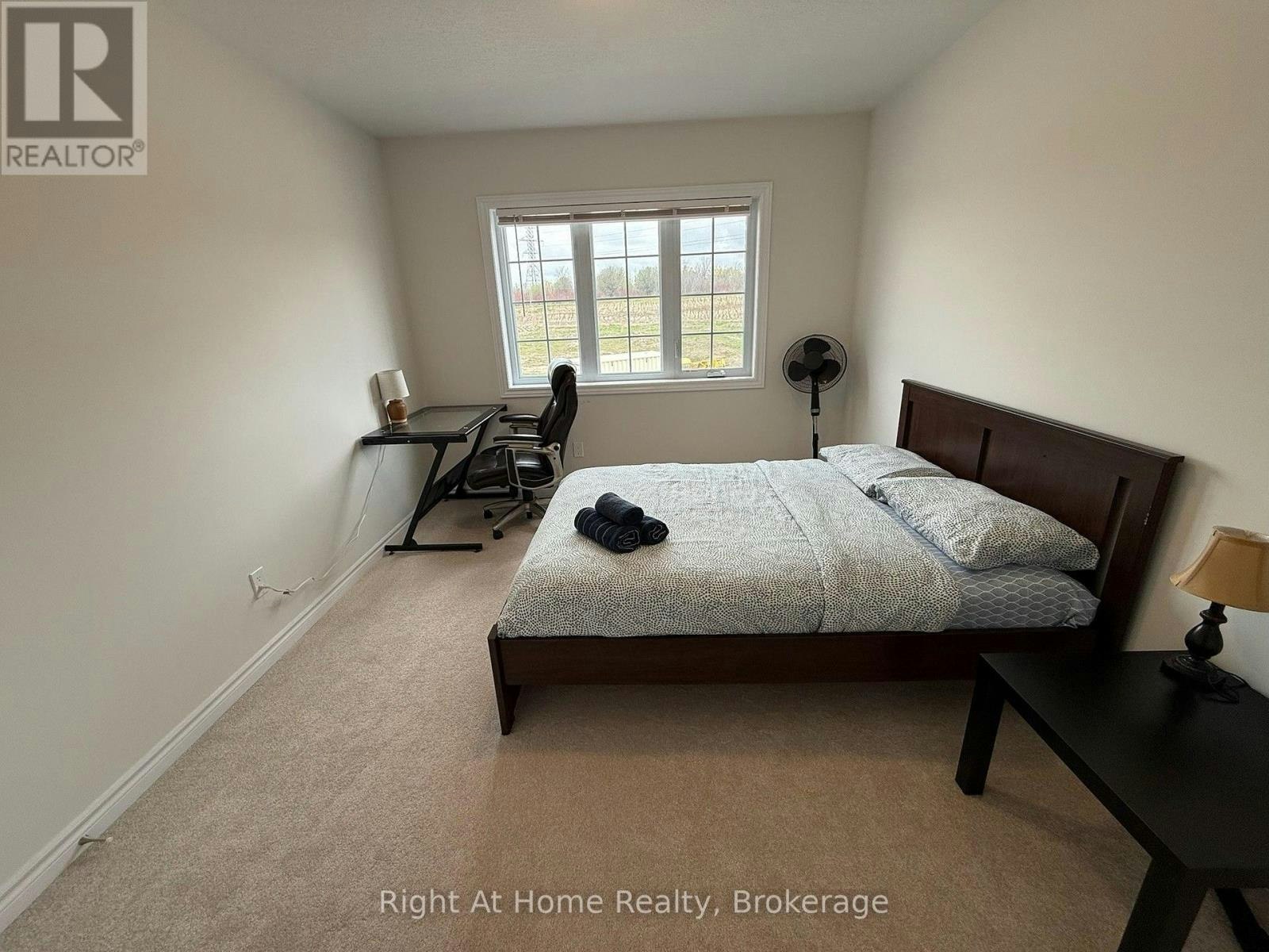 UPPER-217 Benninger Drive, Kitchener, ON, N2E 0K1 - 28