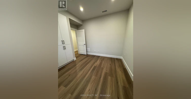 MAIN-501 Northcliffe Boulevard, Toronto, ON, M6E 3L4 - 12