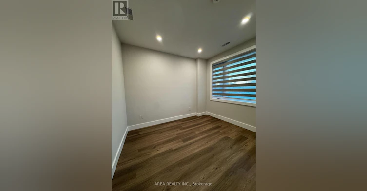 MAIN-501 Northcliffe Boulevard, Toronto, ON, M6E 3L4 - 10
