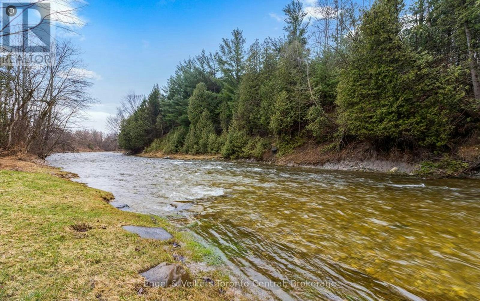 3237 Collingwood Street, Clearview, ON, L0M 1G0