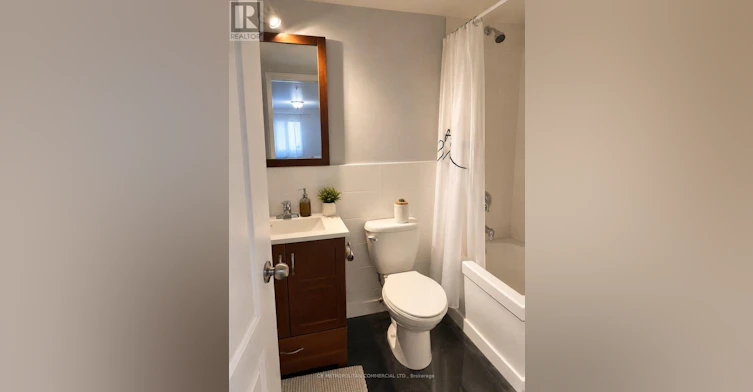 827 Dupont Street, Toronto, ON, M6G 1Z7 - 7