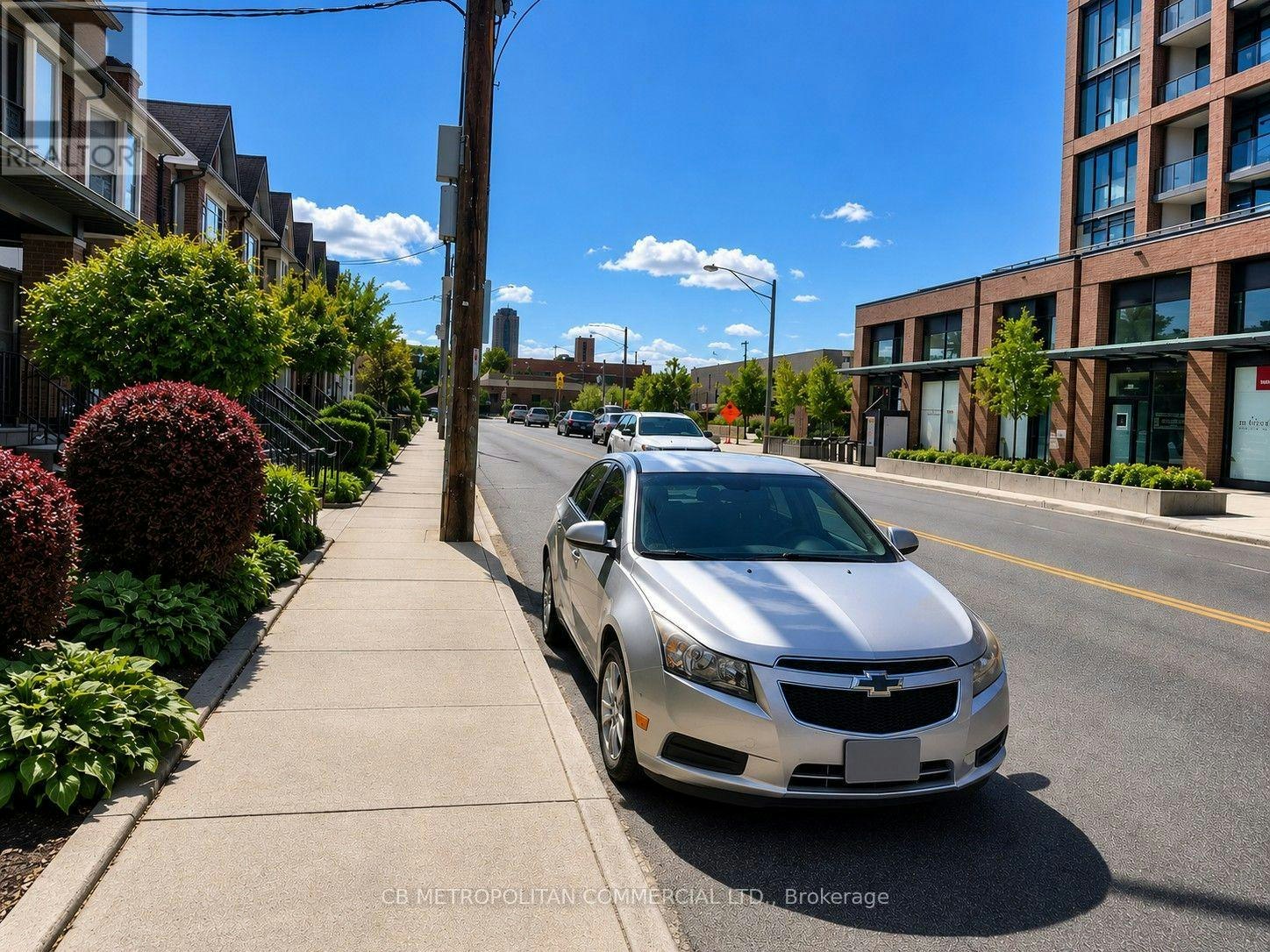 827 Dupont Street, Toronto, ON, M6G 1Z7 - 8
