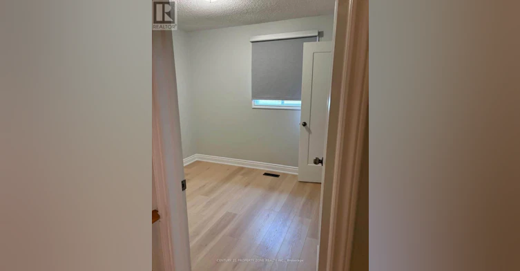 10 Martindale Crescent, Brampton, ON, L6X 2V1 - 7