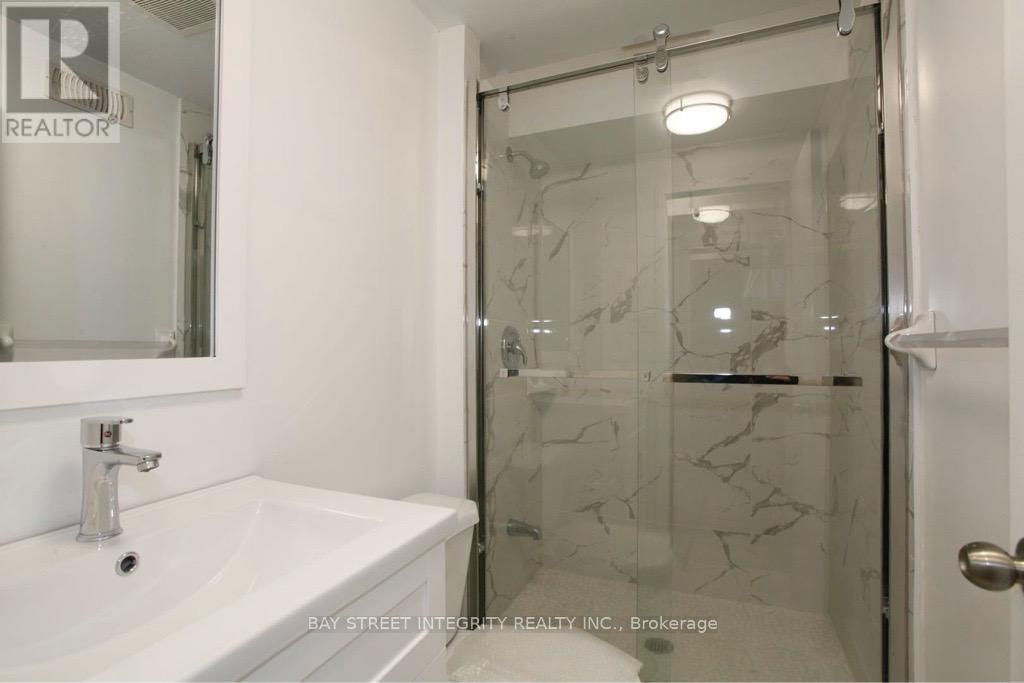 87 Tulane Crescent, Toronto, ON, M3A 2C2 - 3