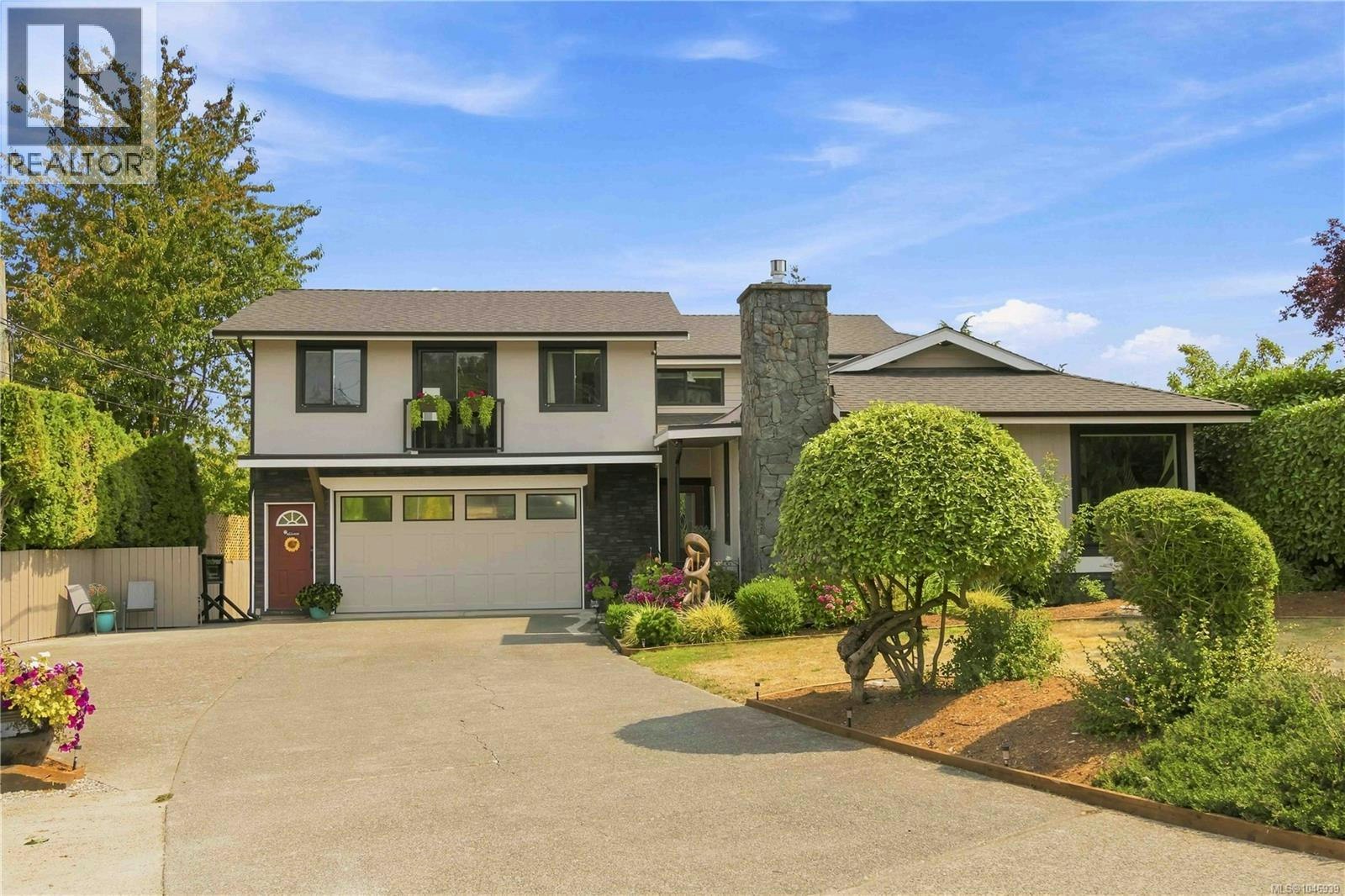 7081 East Saanich Road, Central Saanich, BC, V8M 1Y3