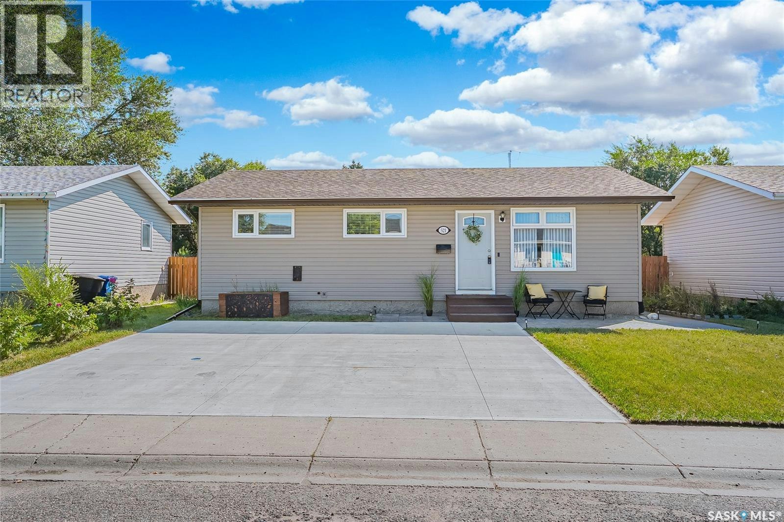 521 1st Avenue S, Martensville, SK, S0K 2T0